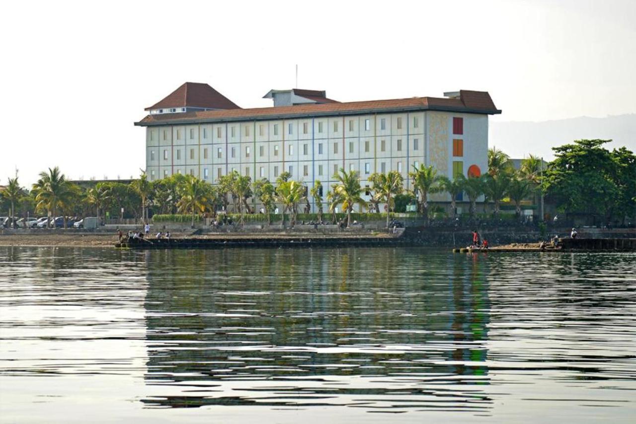 Singaraja Hotel - Chse Certified Εξωτερικό φωτογραφία